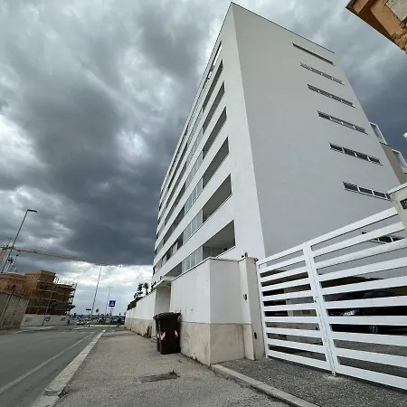 Adriatico Homemare-fiera-centro Apartmán